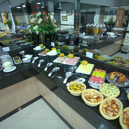 Skala Traveling Hotel Cuiabá Eksteriør bilde